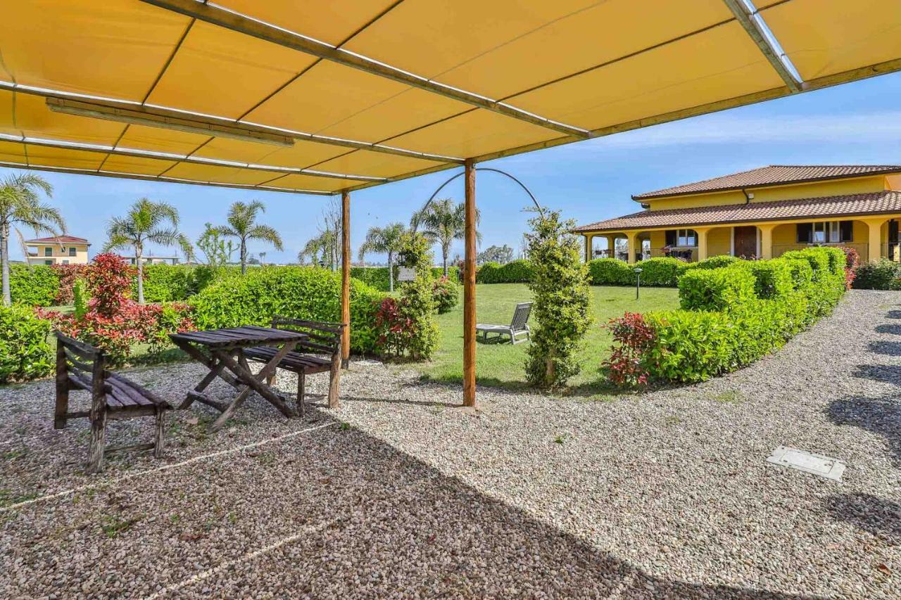 I Giardini Dell'Olimpo Apartment Paestum Ngoại thất bức ảnh